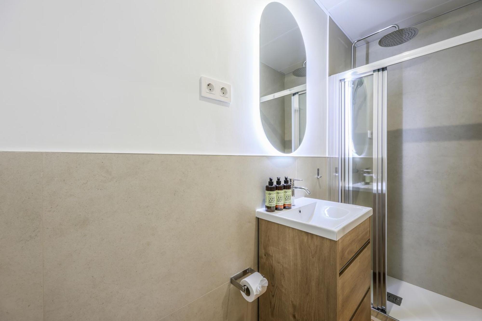 Encantador Apartamento Plaza Del Callao, Mid Term Madrid Dış mekan fotoğraf